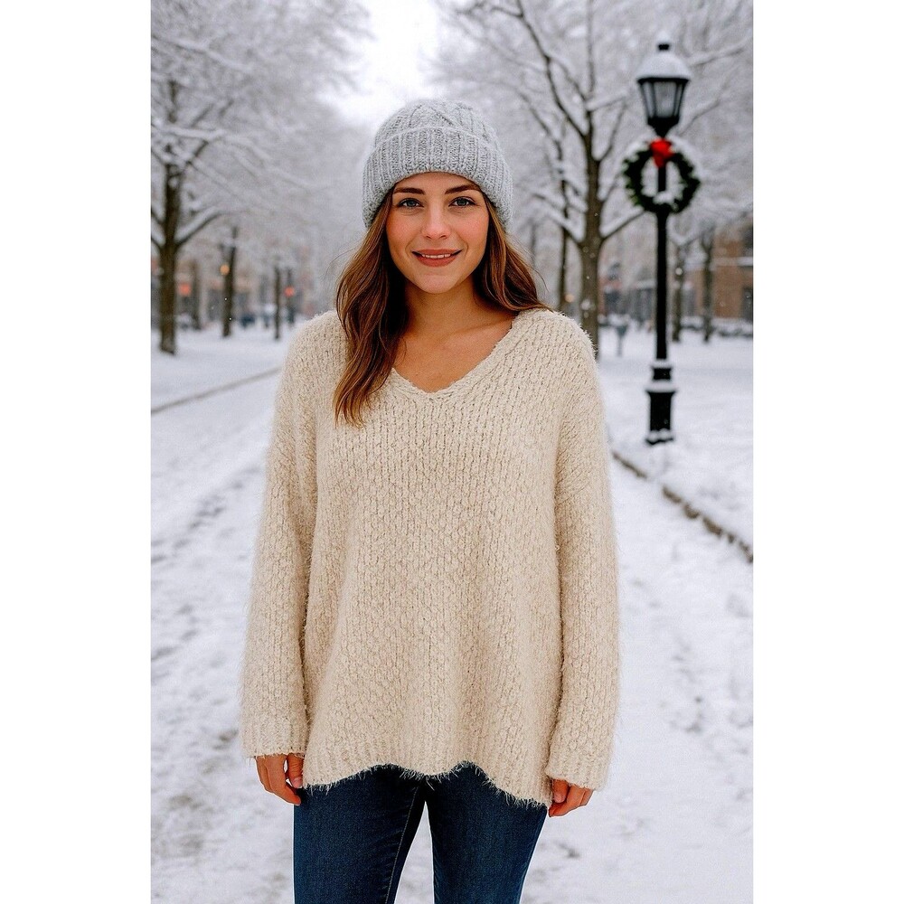 Altar'd State Pullover Sweater Women M/L White Chest 47" Length 23"